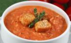 طريقة عمل شوربة الطماطم الأردنية بالأرز